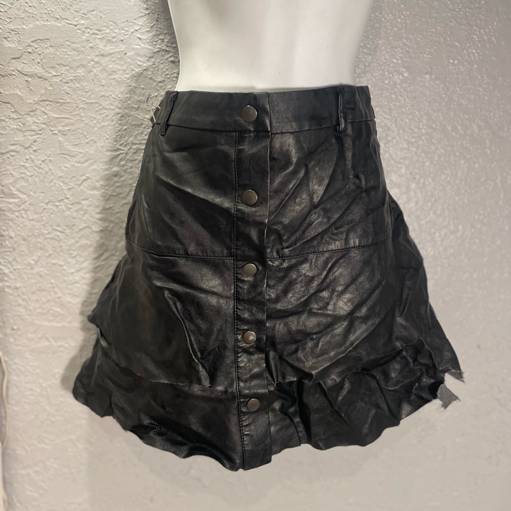Haute Monde Black faux leather Skirt